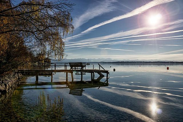 Die Webcam in Münsing zeigt ein eindrucksvolles Panorama von Starnberger See.