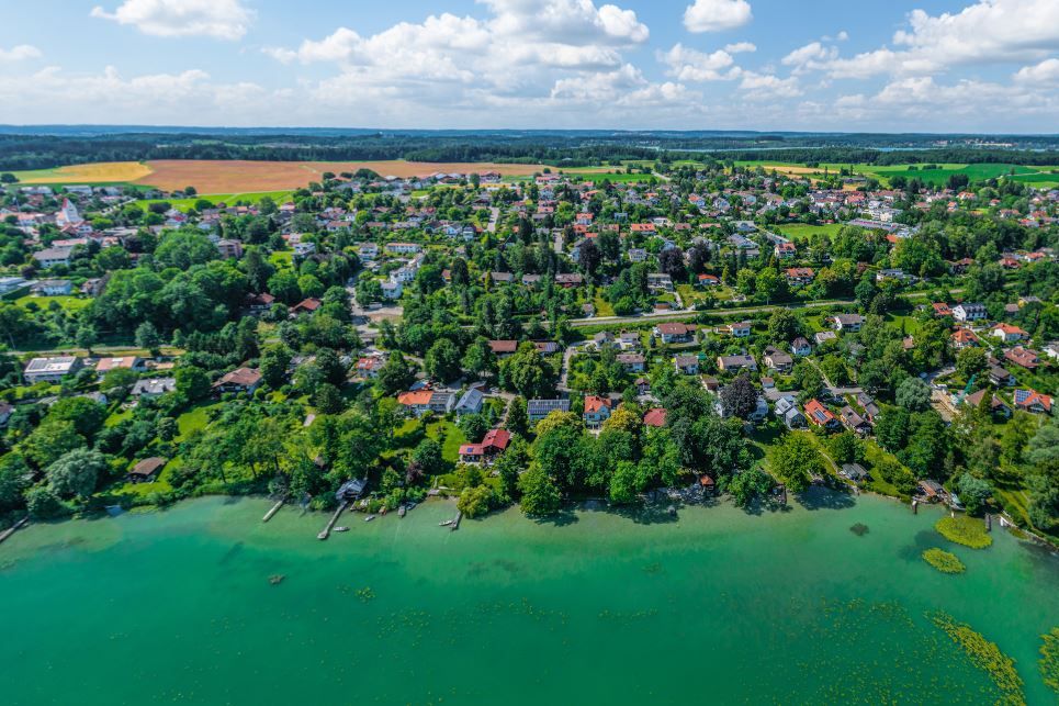 Der Pilsensee ab Hechendorf aus der Luft