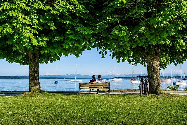 Übersicht über die GeHEIMATorte in der Region. Das Bild zeigt den Starnberger See