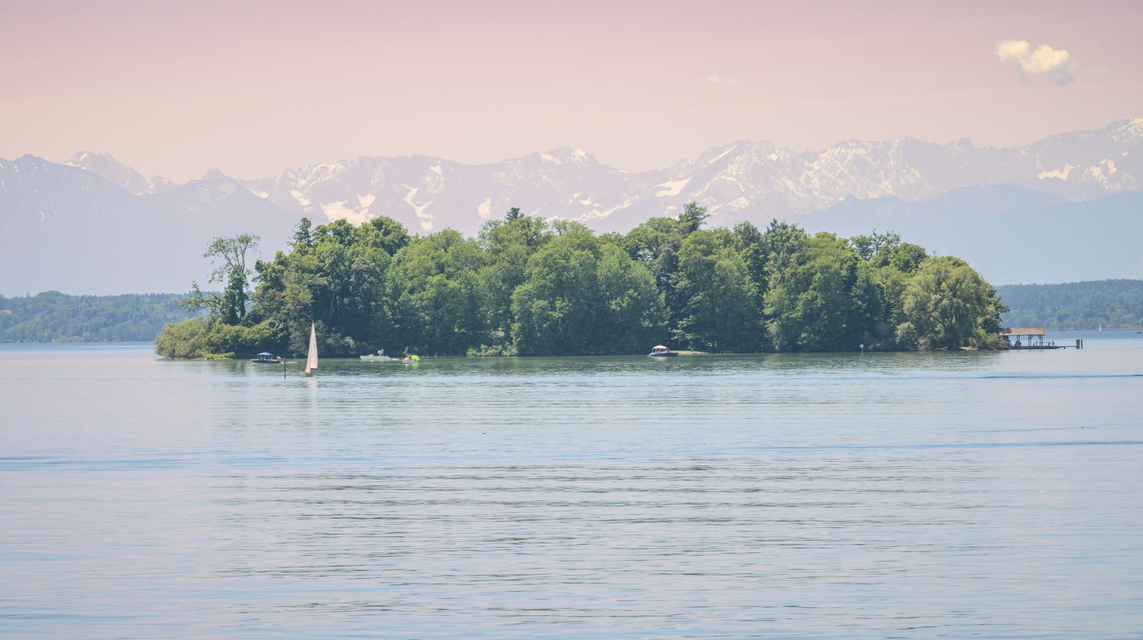 Die Roseninsel im Starnberger See ist auch heute noch ein besonderer Ort.
